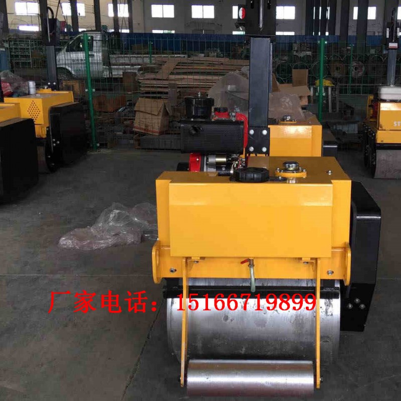 单轮压路机 (2)_副本